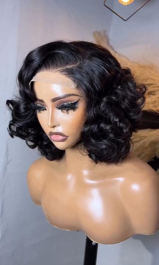 TIA CLOSURE WIG
