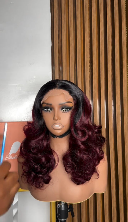 Layers bouncy closure wig